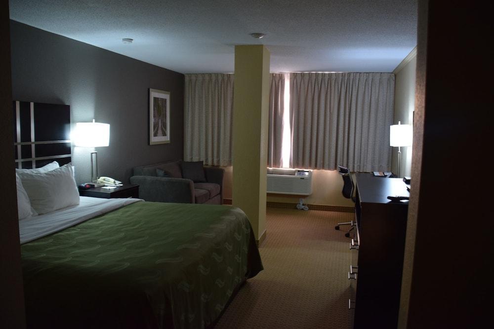Quality Inn Bracebridge Exteriör bild