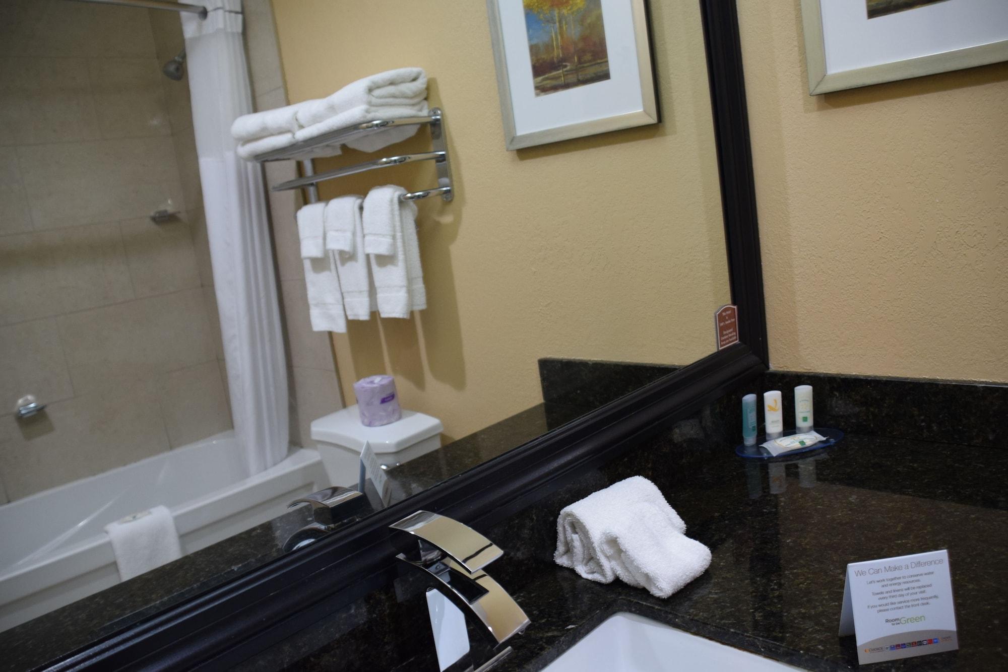 Quality Inn Bracebridge Exteriör bild