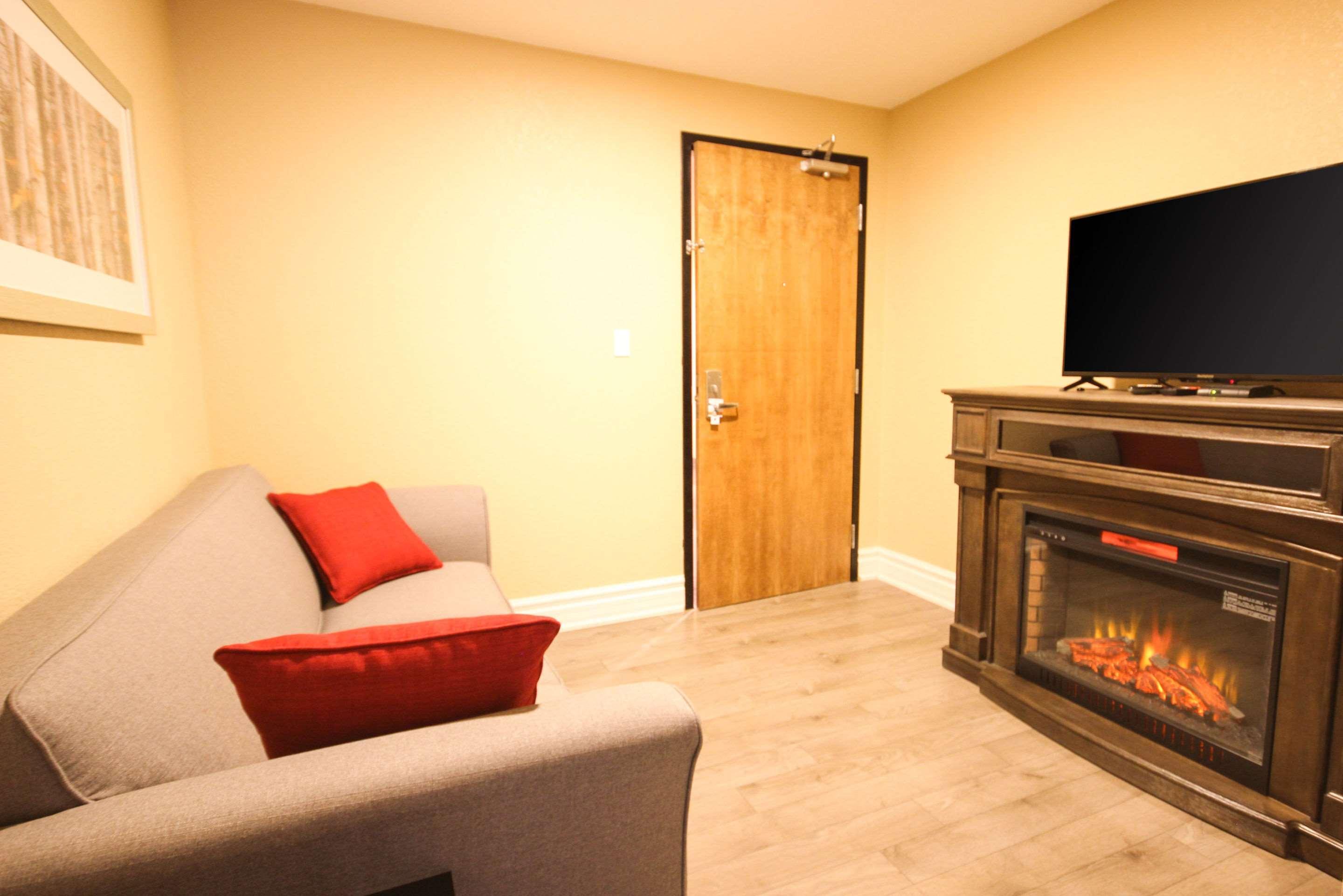 Quality Inn Bracebridge Exteriör bild