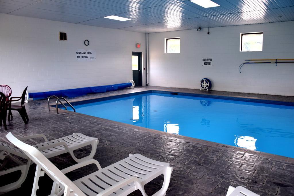 Quality Inn Bracebridge Exteriör bild
