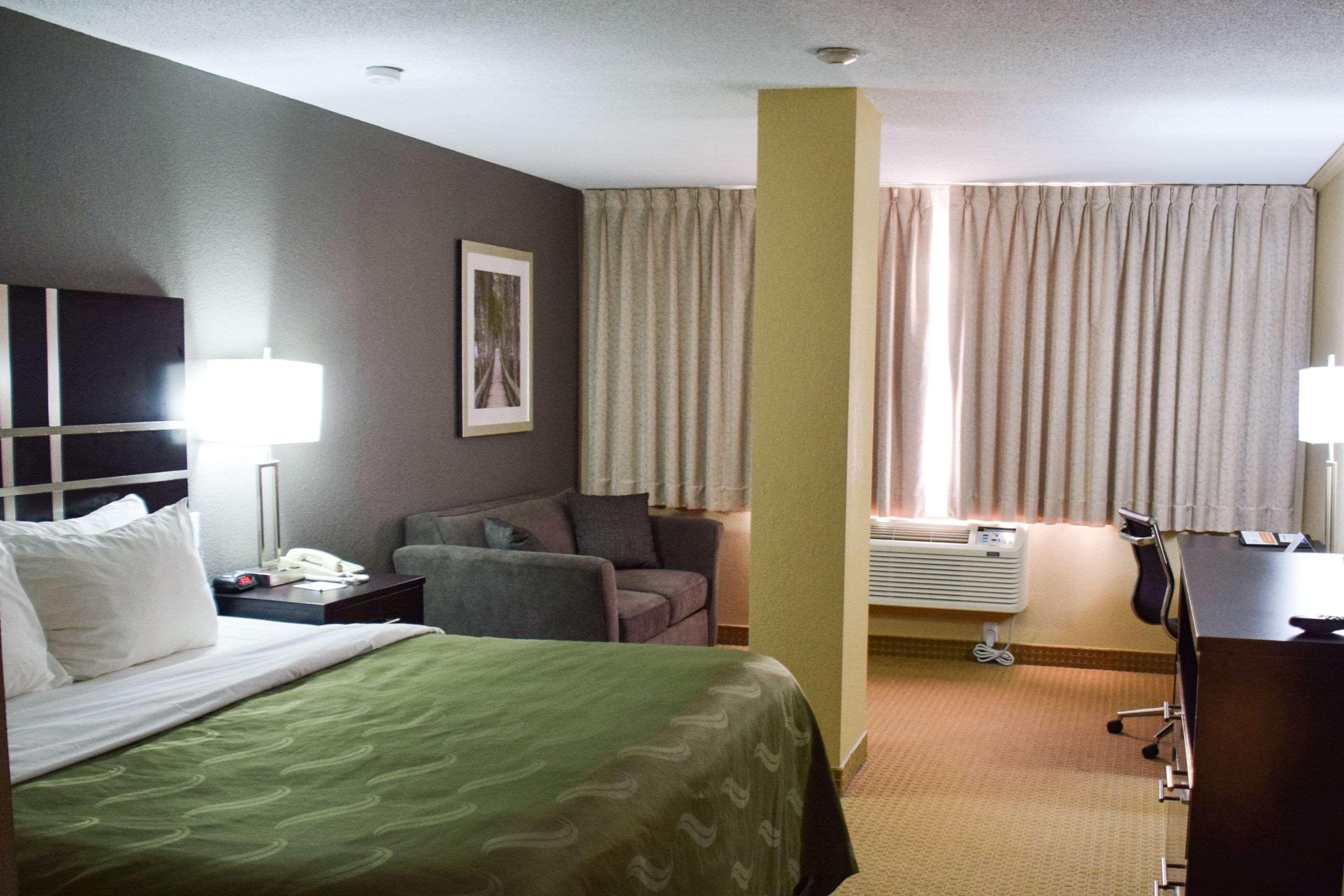 Quality Inn Bracebridge Exteriör bild