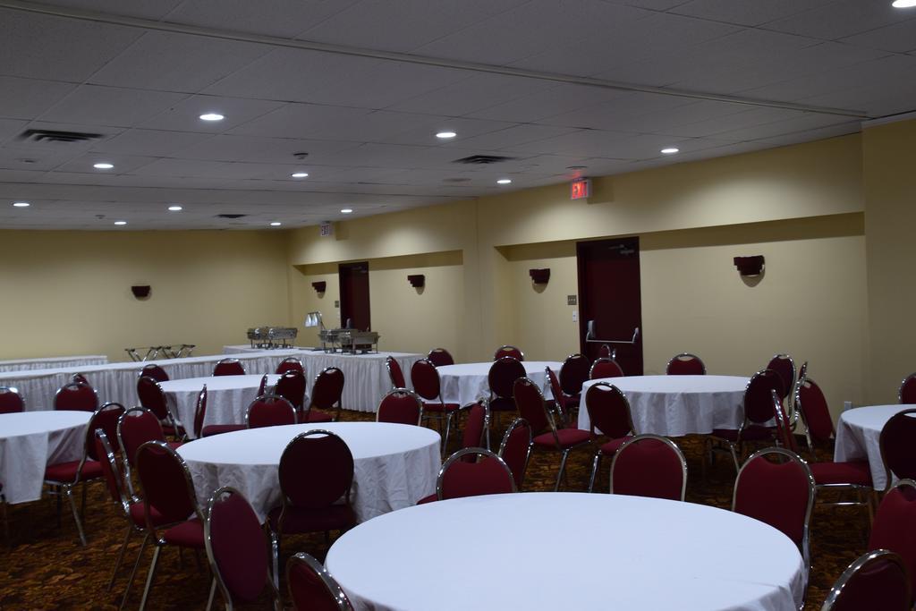 Quality Inn Bracebridge Exteriör bild